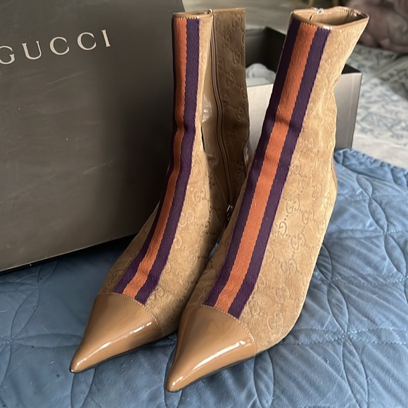 Gucci booties size 8, be color - Picture 2 of 3